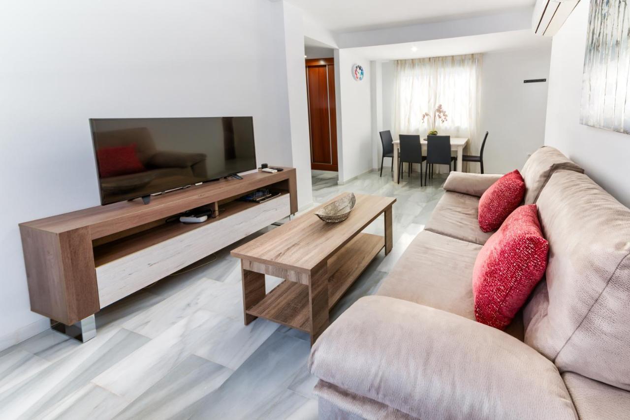 Holidays2Malaga Salitre Cerca Estacion Ave & Fibra Wifi 외부 사진